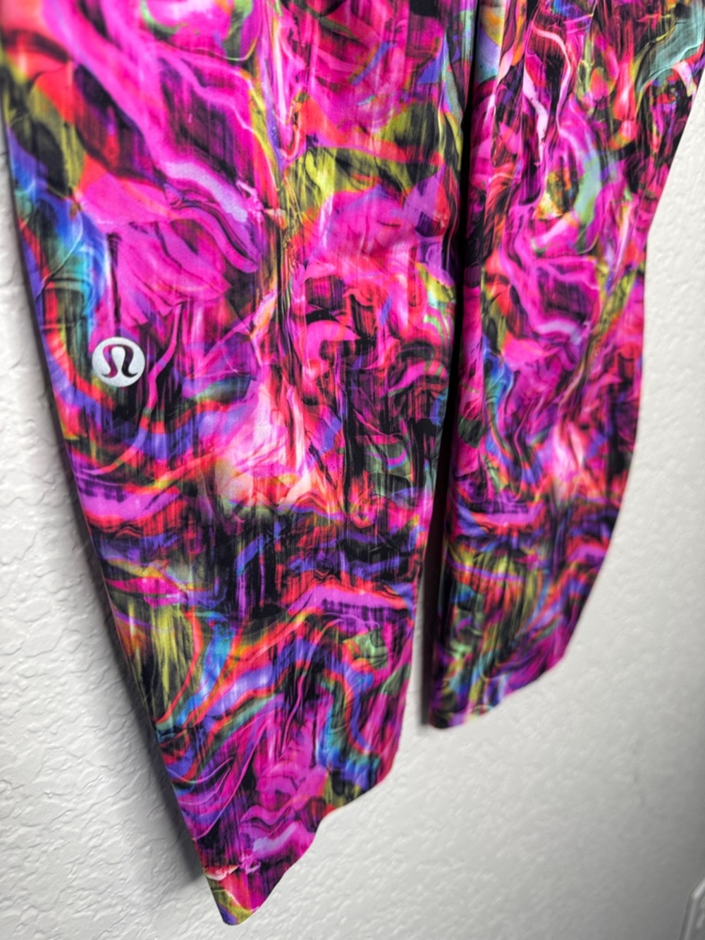 Lululemon Base Pace High Rise Running Tights Hyper Flow Pink Size 14 25” inseam - Picture 4 of 6